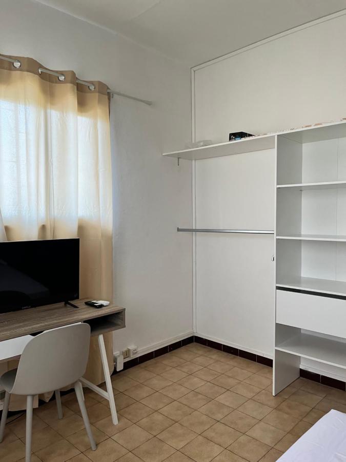 Nm-Housing Apartment Saint-Denis Exterior photo